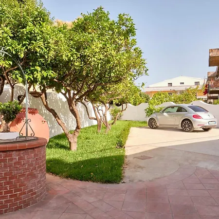 فندق مبيت وإفطار Casa Chiari أغروبولي